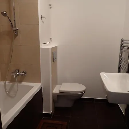 Marguerite - Parking Including Apartman Pozsony